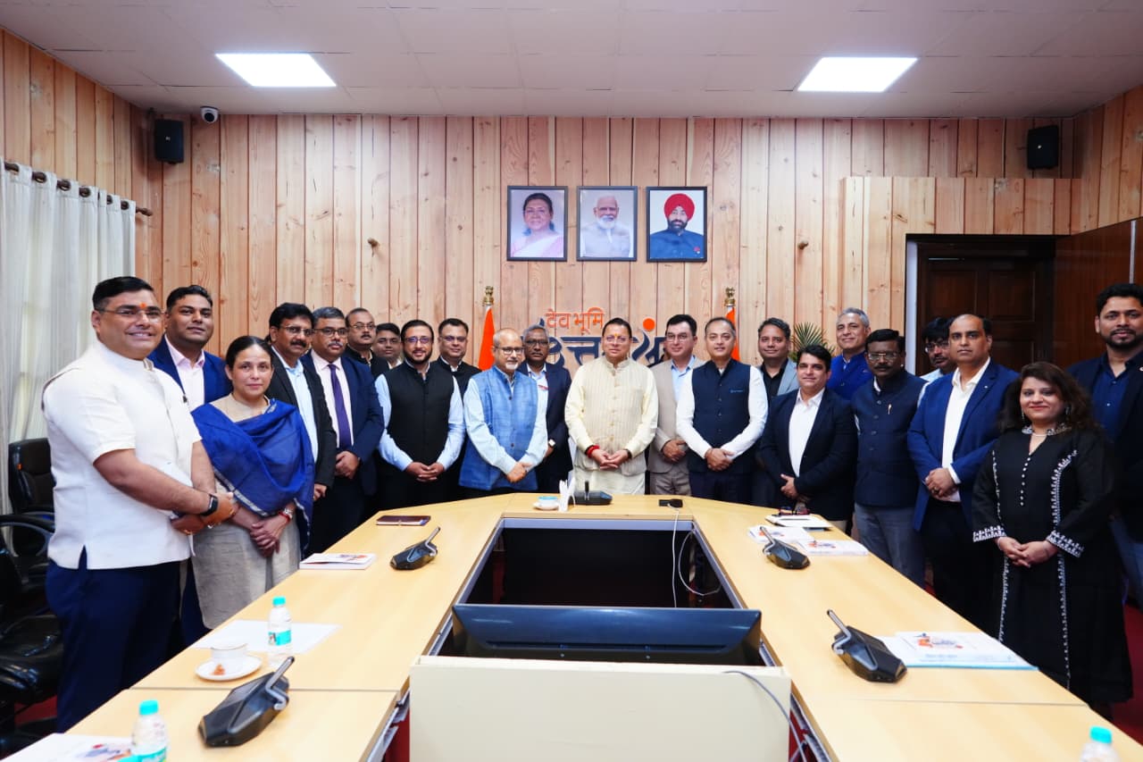 देहरादून में डिजिटल कॉन्फ्रेंस की तैयारी तेज, सीएम धामी ने की आयोजकों के साथ बैठक