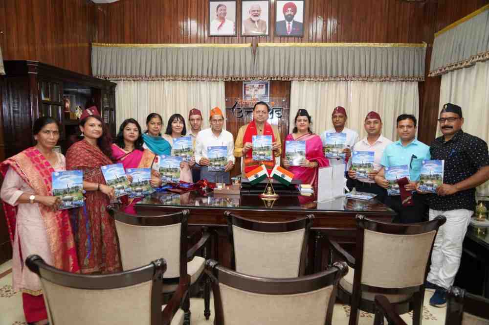सचिवालय एथलेटिक्स एंड फिटनेस क्लब की पत्रिका का विमोचन, सीएम धामी बोले- स्वस्थ जीवनशैली से बढ़ती है कार्यक्षमता