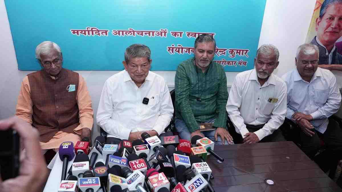 हरदा की चौपाल से बीजेपी पर बड़ा हमला !  कहा – लोकतंत्र और संविधान खतरे में ?
