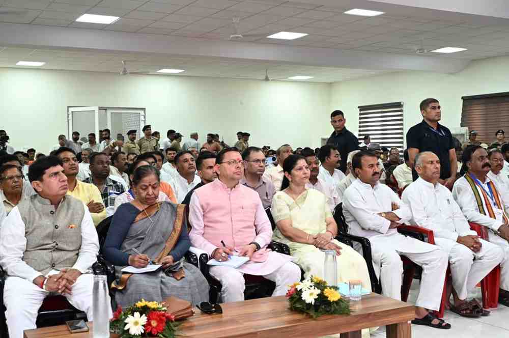 रुड़की में सीएम धामी ने सुना ‘मन की बात’, कहा – जनभागीदारी से ही बनेगा विकसित भारत