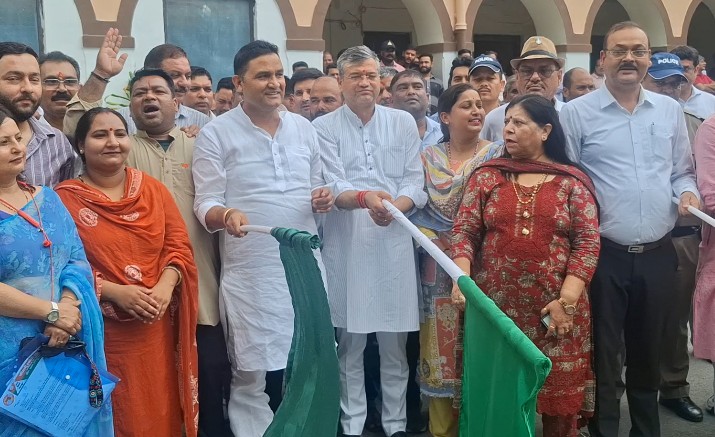देहरादून में नगर निगम की क्विक रिस्पॉन्स टीम’ शुरू, 24 से 48 घंटे में होगा शिकायतों का निस्तारण