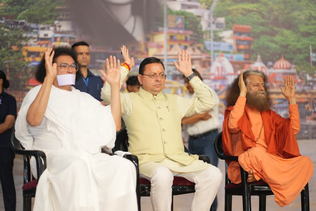 CM धामी ने हरिद्वार मे किया रामकथा में प्रतिभाग, कुंभ-2027 को दिव्य, भव्य और सुरक्षित बनाने का दोहराया संकल्प