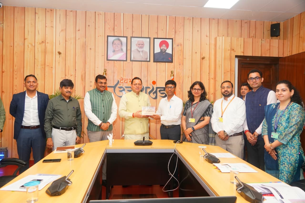 CM धामी ने नीति आयोग की टीम के साथ किया प्रदेश के विकास पर मंथन…