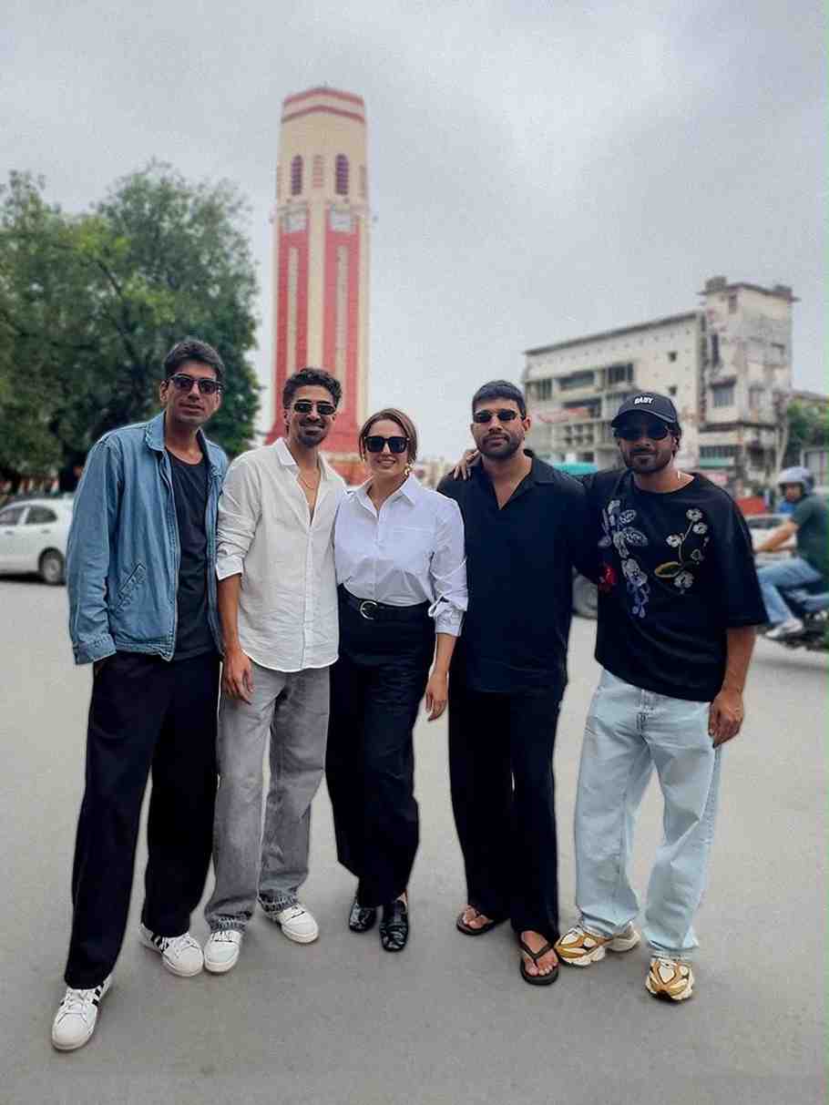 ‘बेबी डू डाई डू’ की टीम देहरादून पहुंची, दर्शकों के प्यार का जताया आभार, कुरैशी बोलीं— शुक्रिया… शुक्रिया… शुक्रिया…