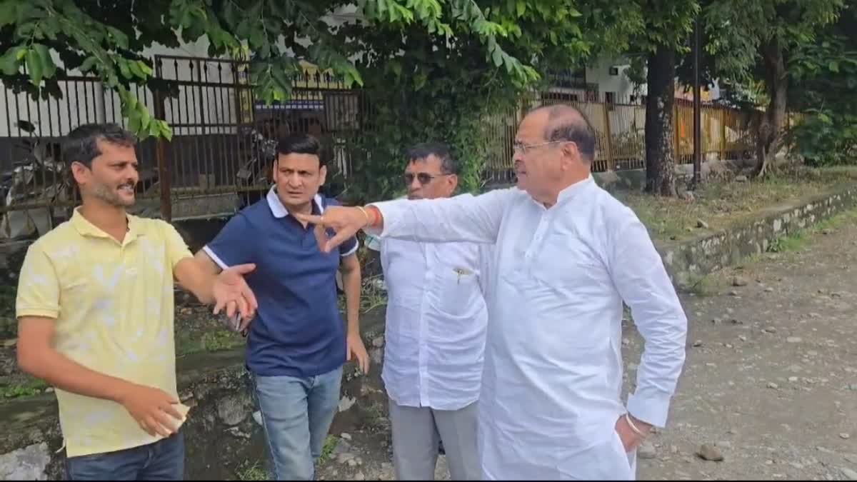 हल्द्वानी में कल गरजेंगे कांग्रेस अध्यक्ष मल्लिकार्जुन खड़गे, 2027 चुनाव का करेंगे शंखनाद, यशपाल आर्या ने लिया रामलीला मैदान का जायजा