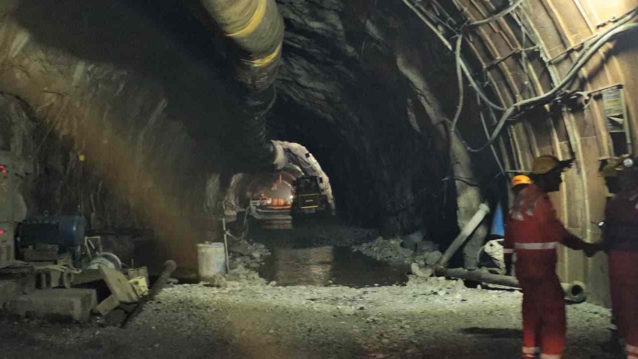 टीएचडीसी टनल हादसा: एक और श्रमिक बाहर निकाला गया, दो की तलाश जारी