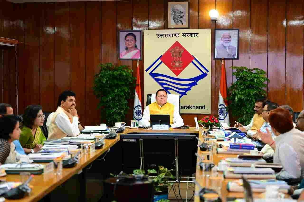 विकसित उत्तराखंड-2047 का रोडमैप तैयार, सीएम धामी ने शोध आधारित नीति पर दिया जोर