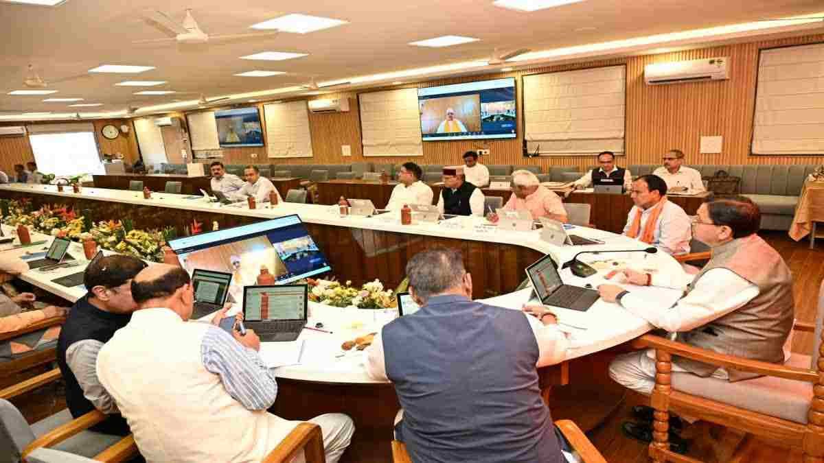 हरिद्वार मे धामी कैबिनेट ने लगाई 13 प्रस्तावों पर मुहर, अग्निवीरों को वर्दीधारी पदों पर भर्ती में मिलेगा अवसर